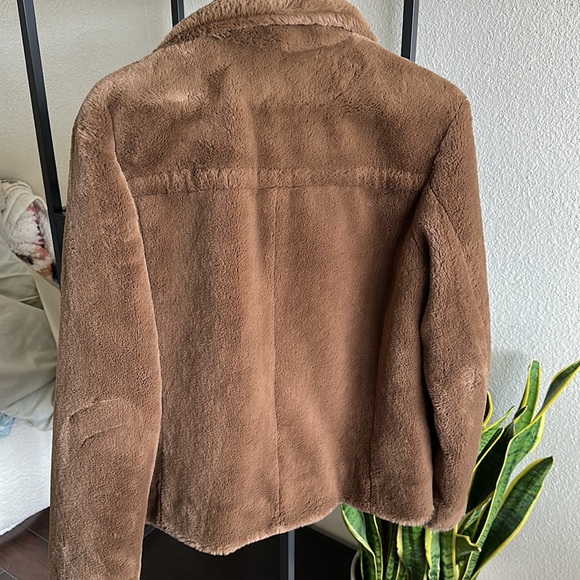 VINCE fur jacket - Picture 3 of 5